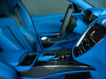 ASTON MARTIN DBX707 UVP 329.620€ Manchester City Vorbesitzer