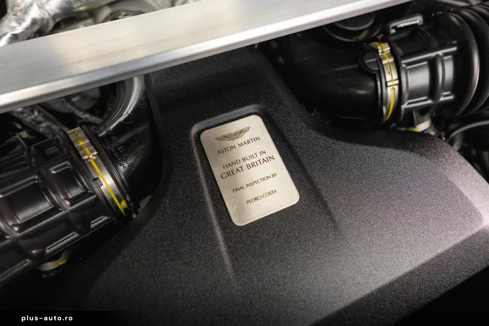 ASTON MARTIN V8 Vantage 4.0 V8 DB11 Coupe  1.Hand 360 Memory