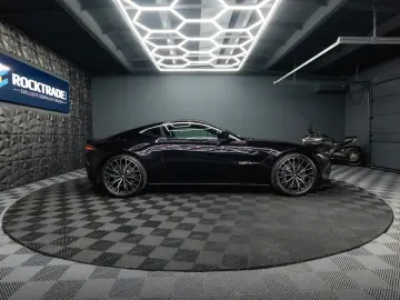 ASTON MARTIN V8 Vantage 4.0 V8 DB11 Coupe  1.Hand 360 Memory