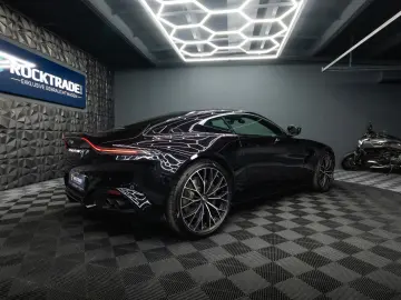 ASTON MARTIN V8 Vantage 4.0 V8 DB11 Coupe  1.Hand 360 Memory