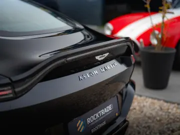 ASTON MARTIN V8 Vantage 4.0 V8 DB11 Coupe  1.Hand 360 Memory