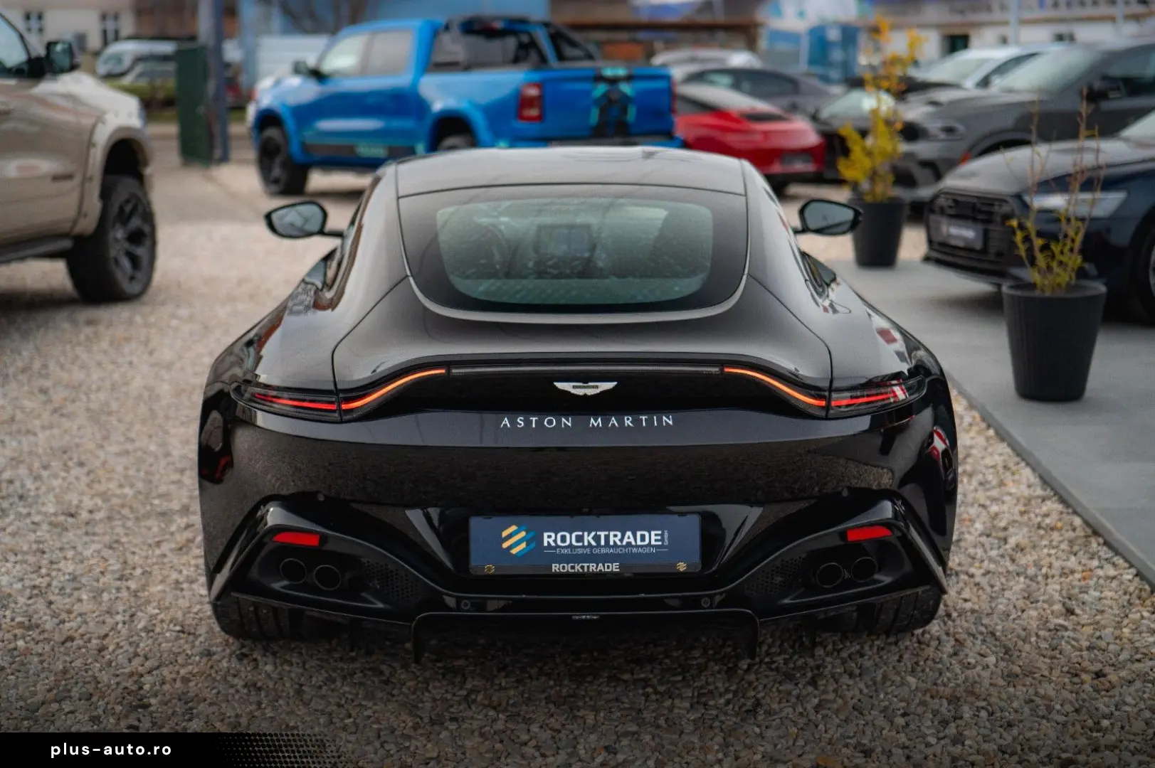 ASTON MARTIN V8 Vantage 4.0 V8 DB11 Coupe  1.Hand 360 Memory