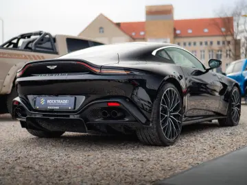 ASTON MARTIN V8 Vantage 4.0 V8 DB11 Coupe  1.Hand 360 Memory