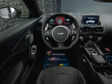 ASTON MARTIN V8 Vantage 4.0 V8 DB11 Coupe  1.Hand 360 Memory