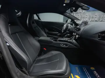 ASTON MARTIN V8 Vantage 4.0 V8 DB11 Coupe  1.Hand 360 Memory