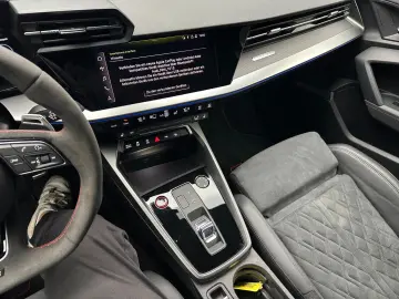 AUDI RS3 Sportback 2.5 TFSI quatt