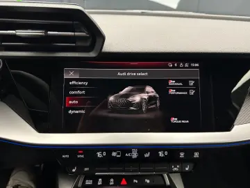 AUDI RS3 Sportback 2.5 TFSI quatt