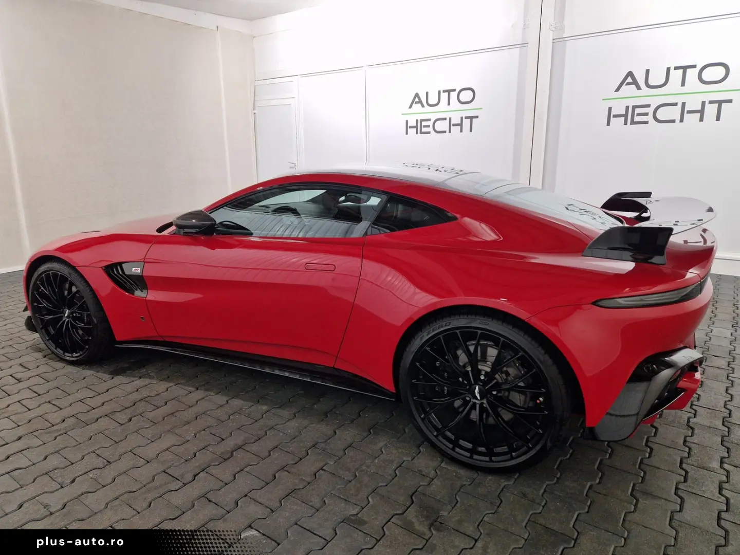 ASTON MARTIN V8 Vantage F1 Carbon Performance Sitze