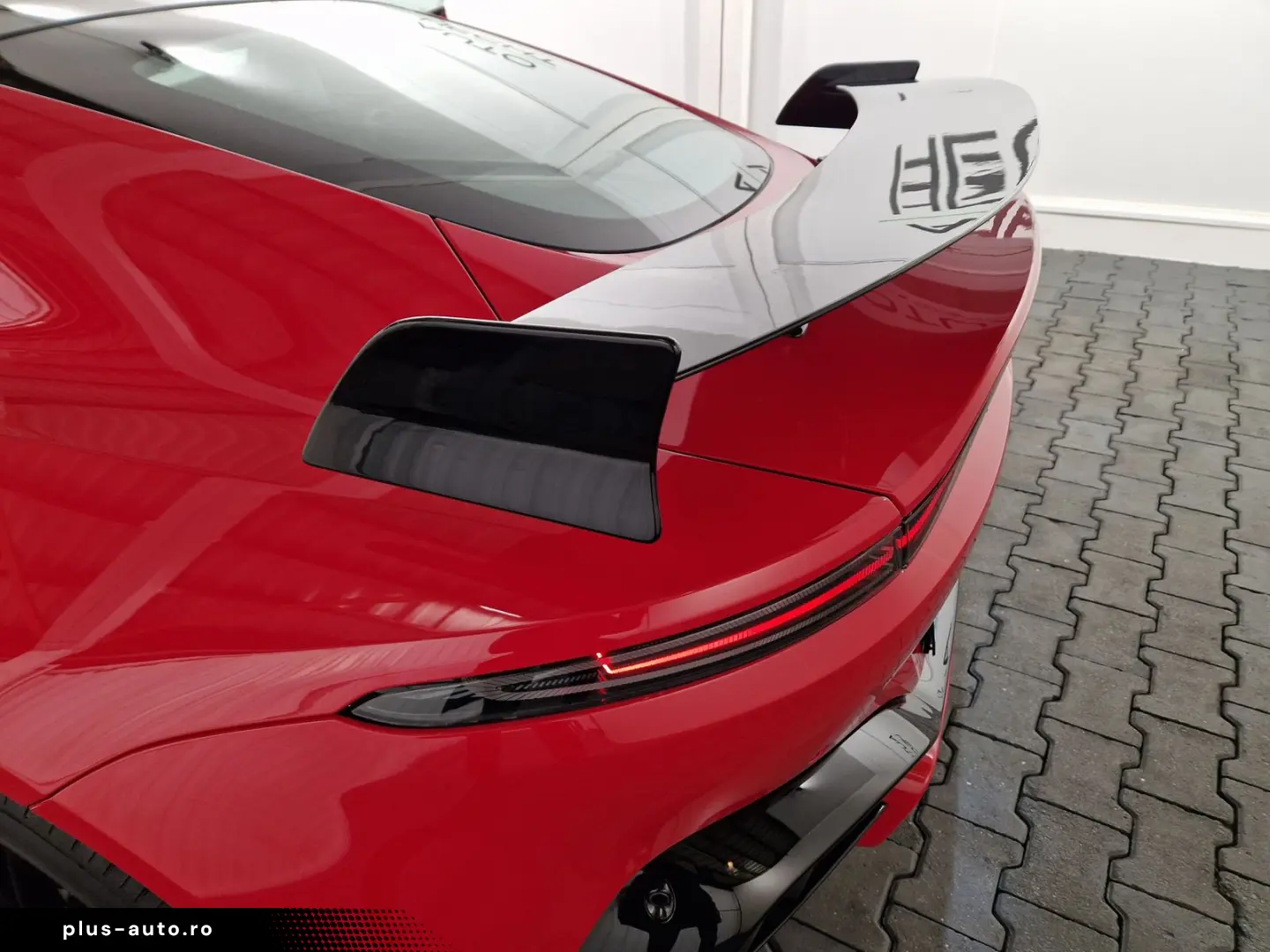 ASTON MARTIN V8 Vantage F1 Carbon Performance Sitze