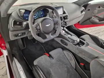 ASTON MARTIN V8 Vantage F1 Carbon Performance Sitze
