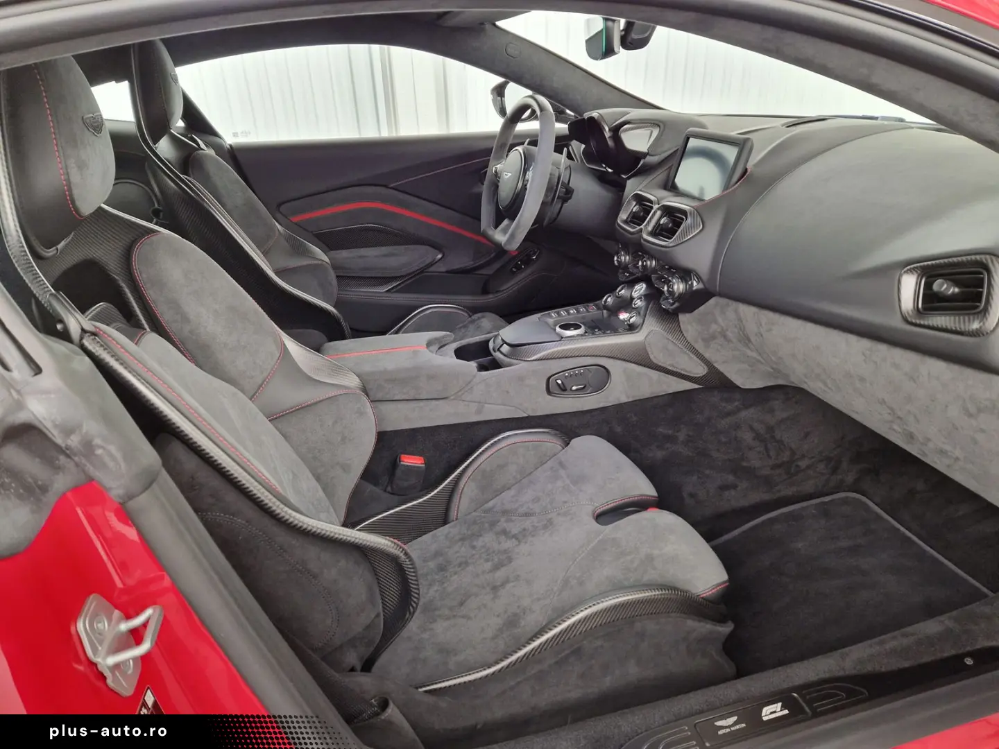 ASTON MARTIN V8 Vantage F1 Carbon Performance Sitze