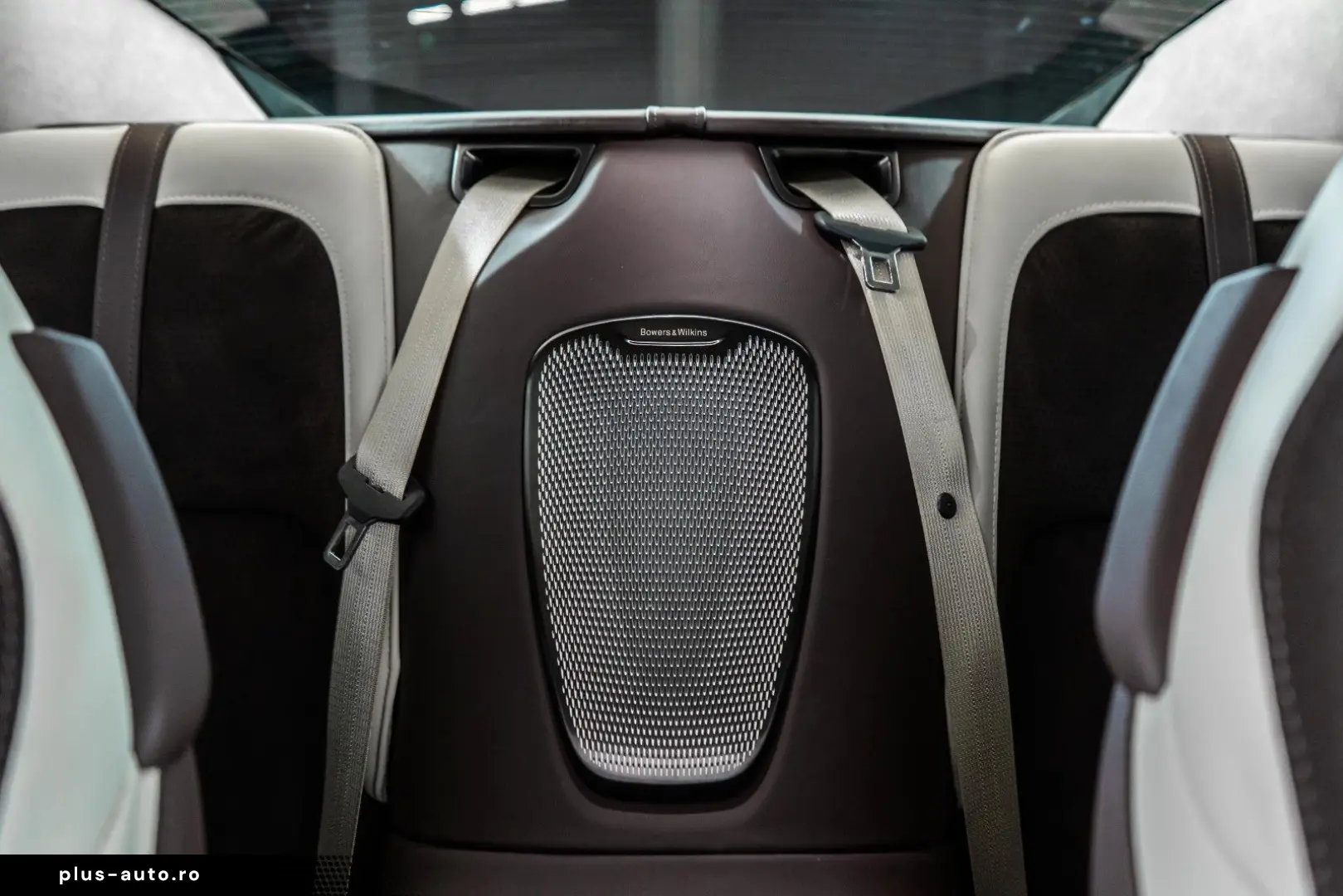 ASTON MARTIN DB12 Coupe  Carbon  B&O  Carbon Keramik