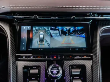 ASTON MARTIN DB12 Coupe  Carbon  B&O  Carbon Keramik