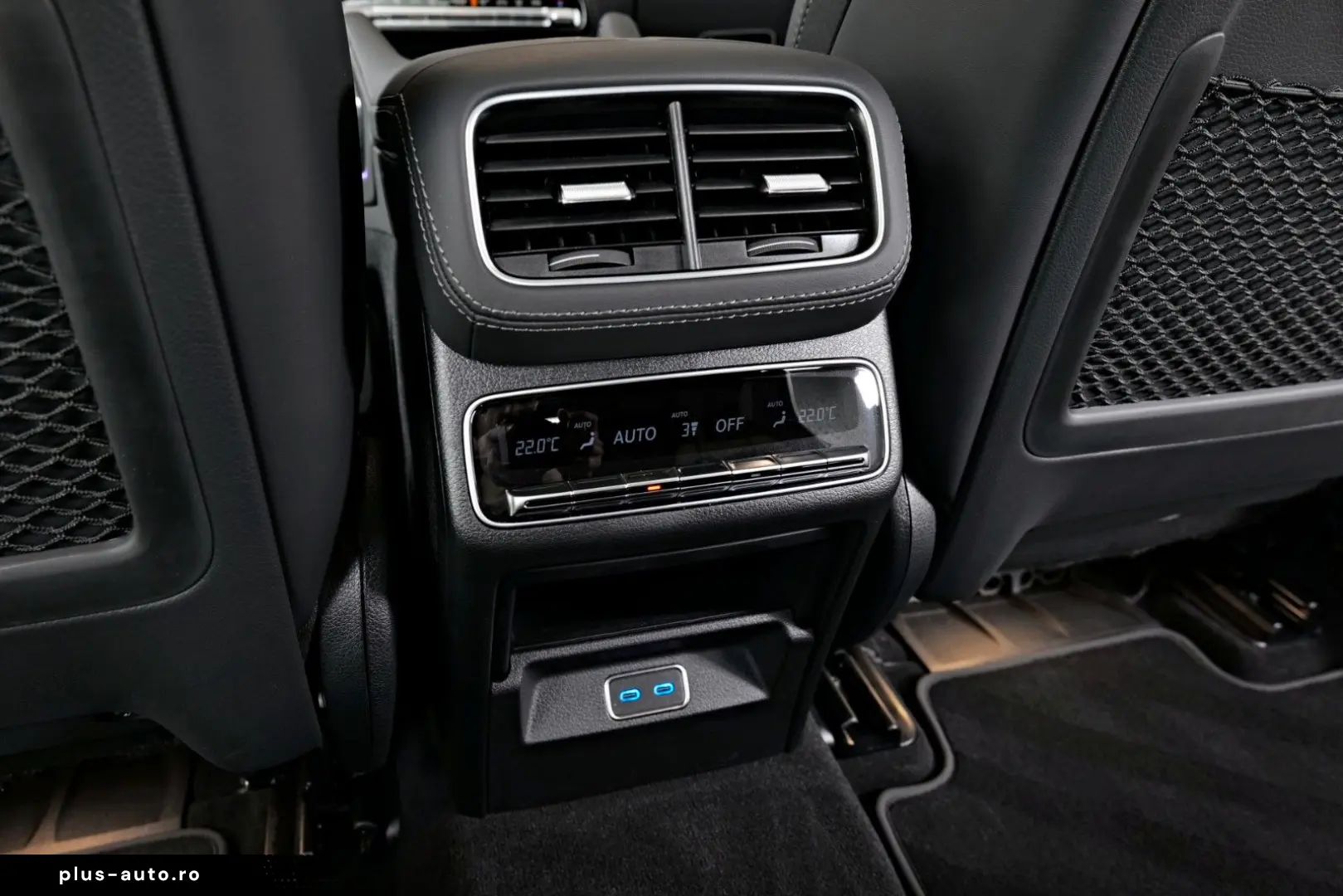 MERCEDES-BENZ GLE 63 S AMG 4M  NIGHT   PANO   BURM