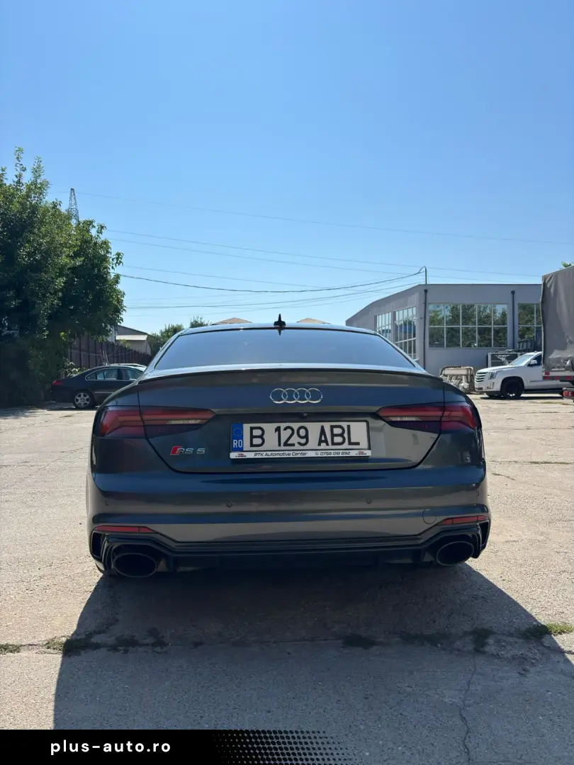 Audi RS5