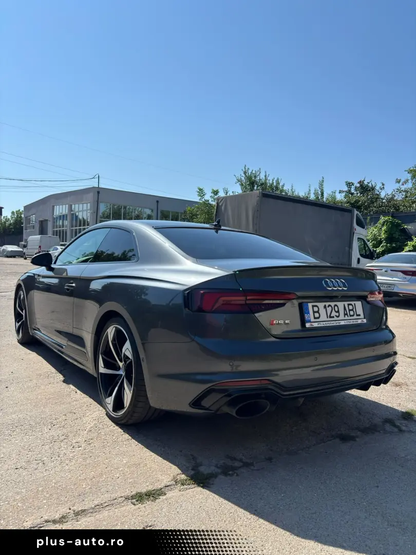 Audi RS5