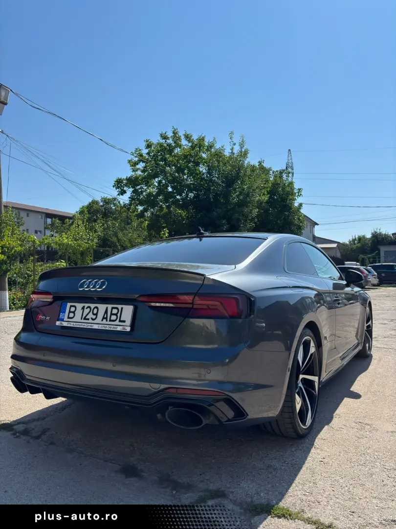 Audi RS5