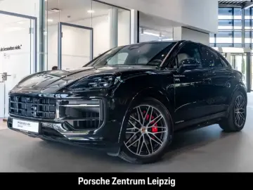 Porsche Cayenne S E-Hybrid Coupe Black Edition