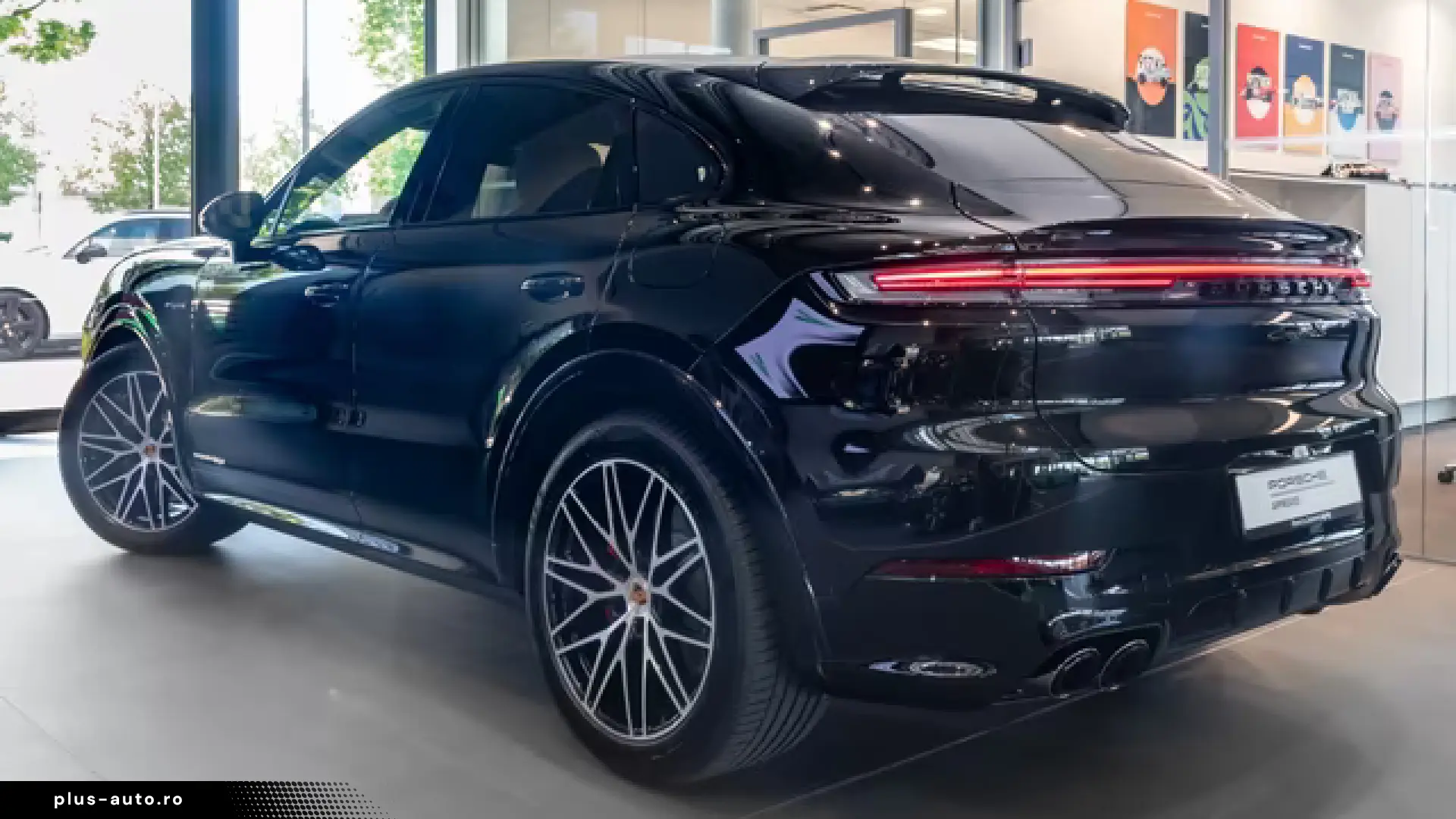 Porsche Cayenne S E-Hybrid Coupe Black Edition