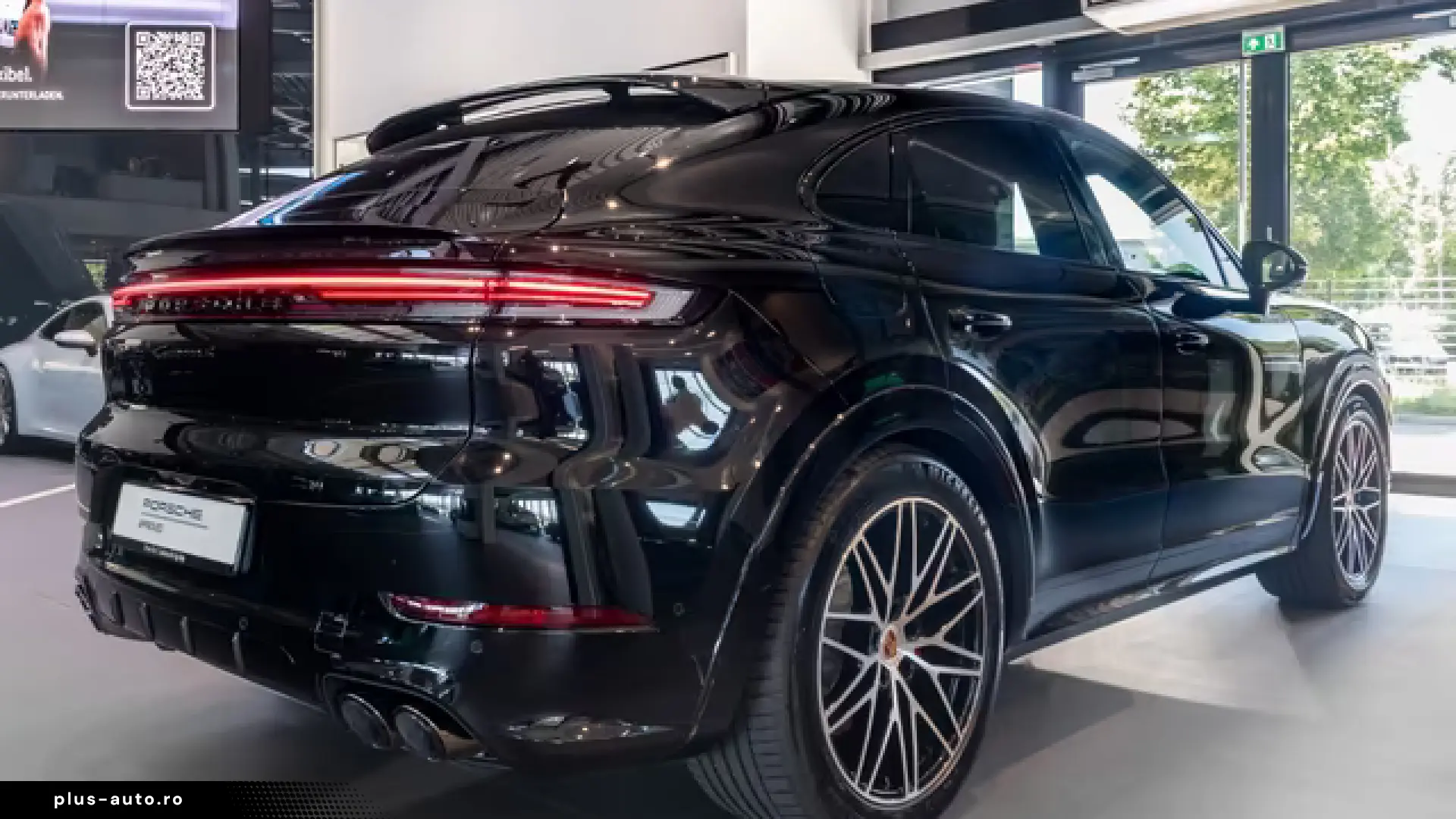 Porsche Cayenne S E-Hybrid Coupe Black Edition