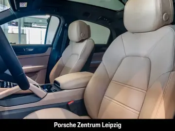Porsche Cayenne S E-Hybrid Coupe Black Edition