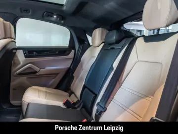 Porsche Cayenne S E-Hybrid Coupe Black Edition