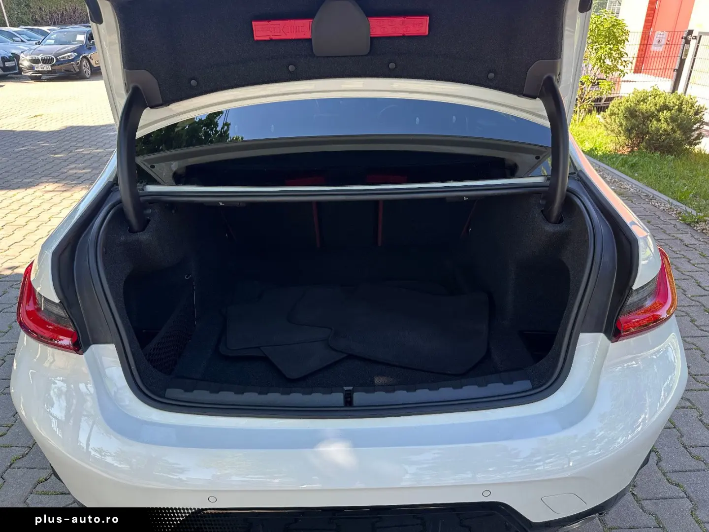 BMW 320 i M Sport
