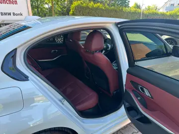 BMW 320 i M Sport