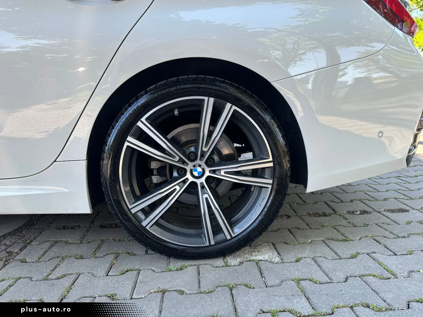 BMW 320 i M Sport