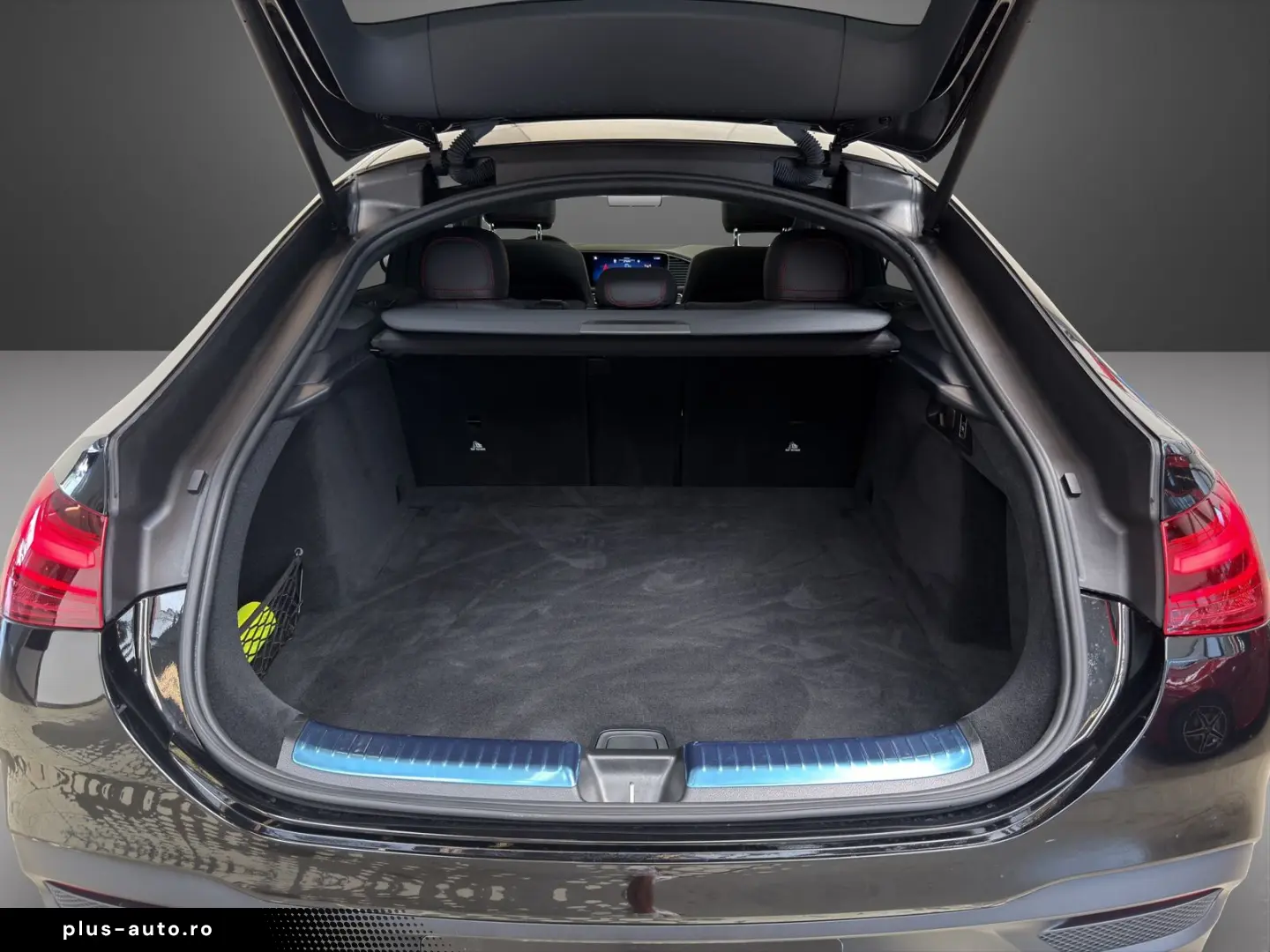 MERCEDES-BENZ GLE 63 AMG S 4M  PANO HEAD-UP Burmester