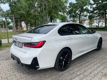 BMW 330 i xDri MSport