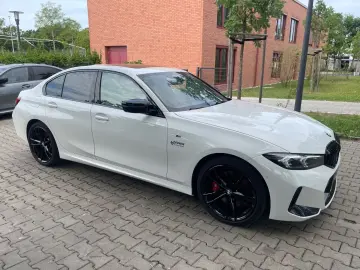 BMW 330 i xDri MSport