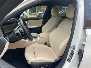 BMW 330 i xDri MSport