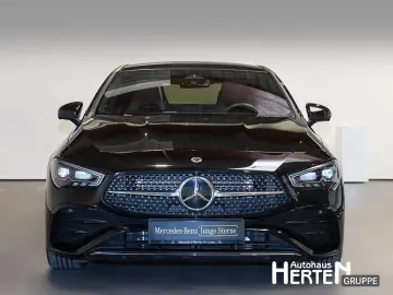 MERCEDES-BENZ CLA 200 AMG Edition