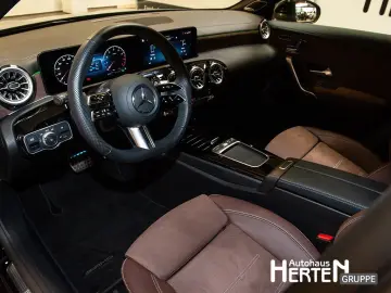 MERCEDES-BENZ CLA 200 AMG Edition