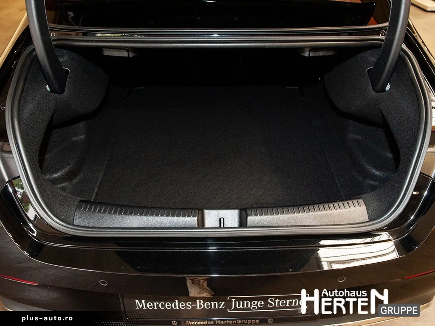 MERCEDES-BENZ CLA 200 AMG Edition