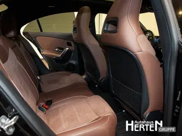 MERCEDES-BENZ CLA 200 AMG Edition