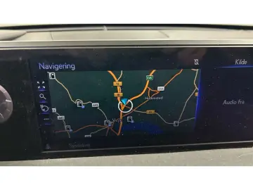 LEXUS UX 300e Luxury Head-Up Kamera Navi Leder Sitzkli