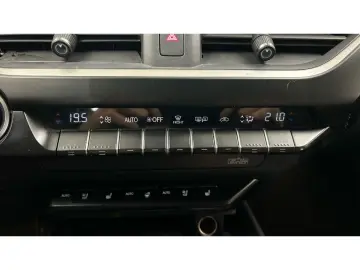LEXUS UX 300e Luxury Head-Up Kamera Navi Leder Sitzkli