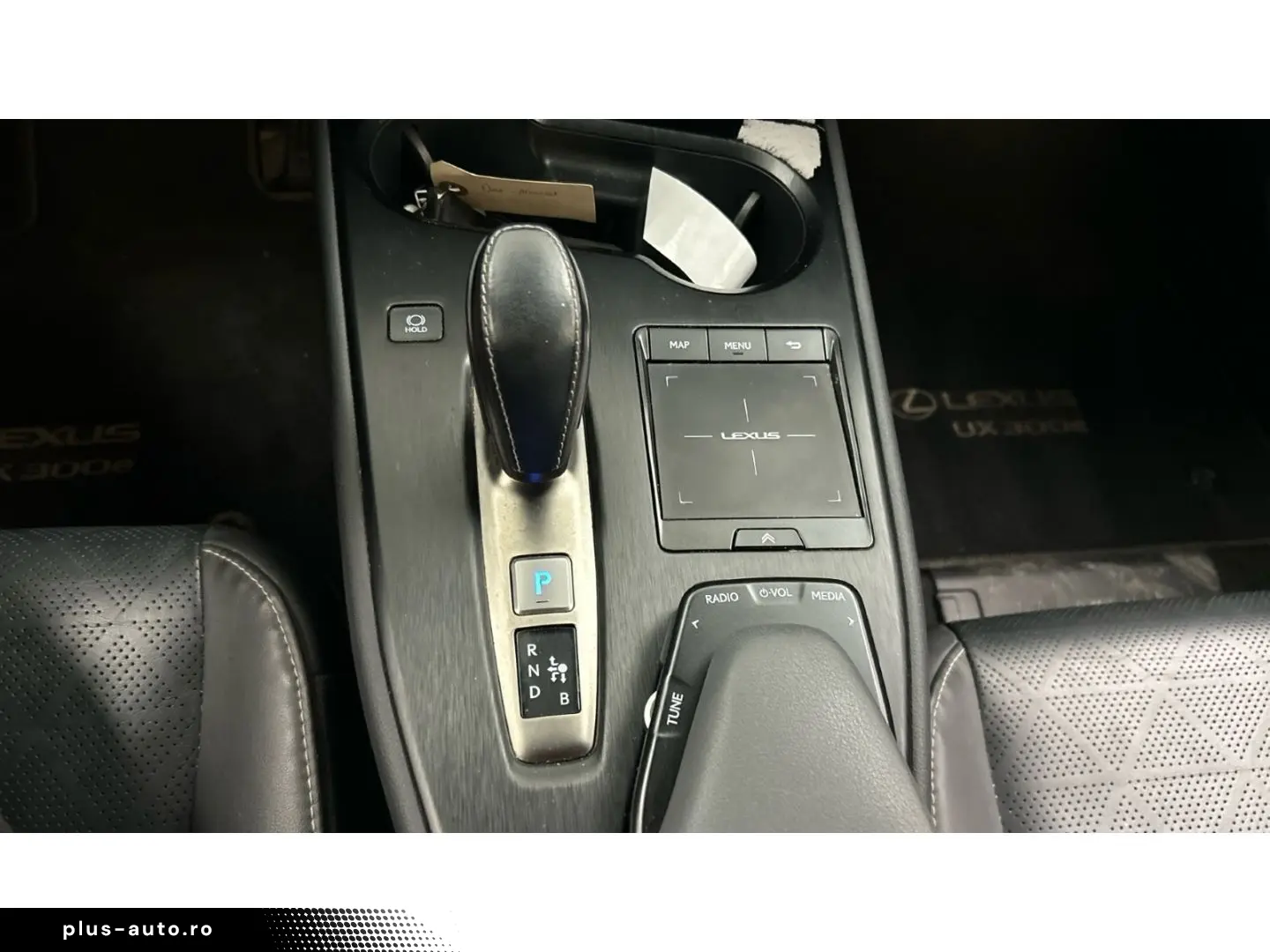 LEXUS UX 300e Luxury Head-Up Kamera Navi Leder Sitzkli