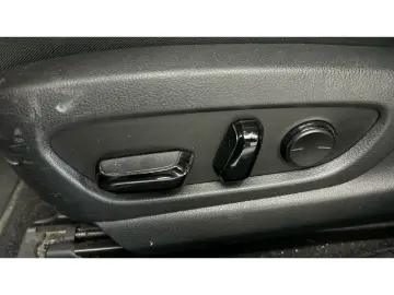 LEXUS UX 300e Luxury Head-Up Kamera Navi Leder Sitzkli