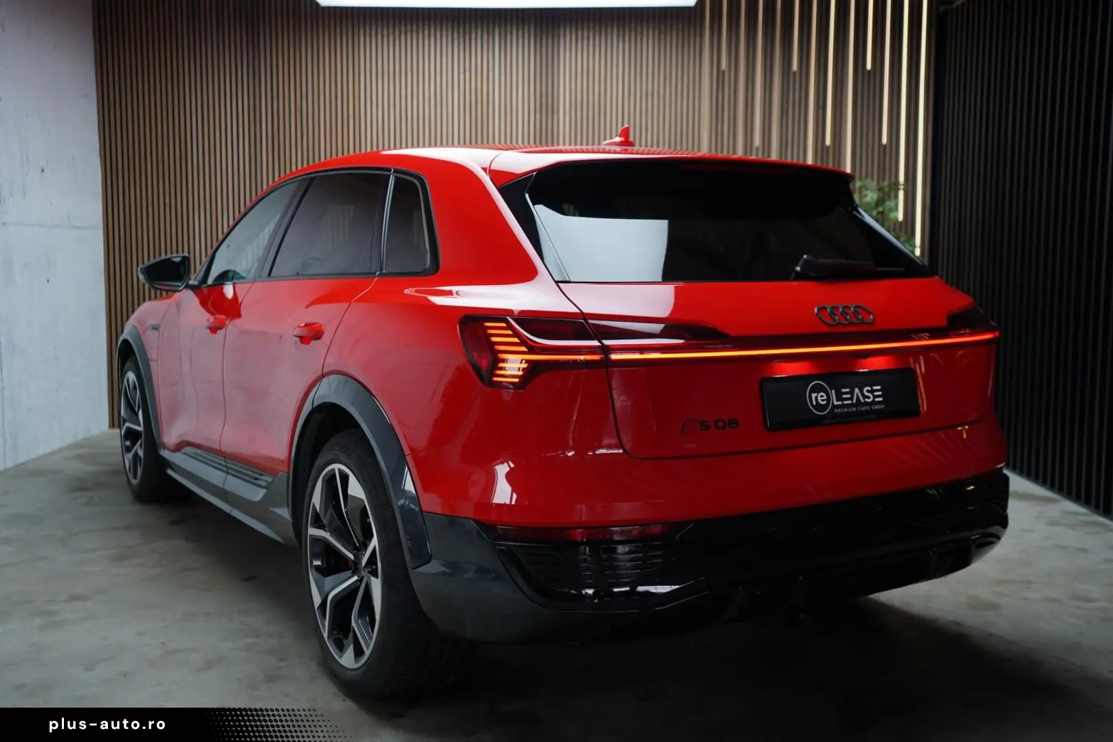 AUDI SQ8 e-tron Quattro   HuD   Matrix   B&O   Pano