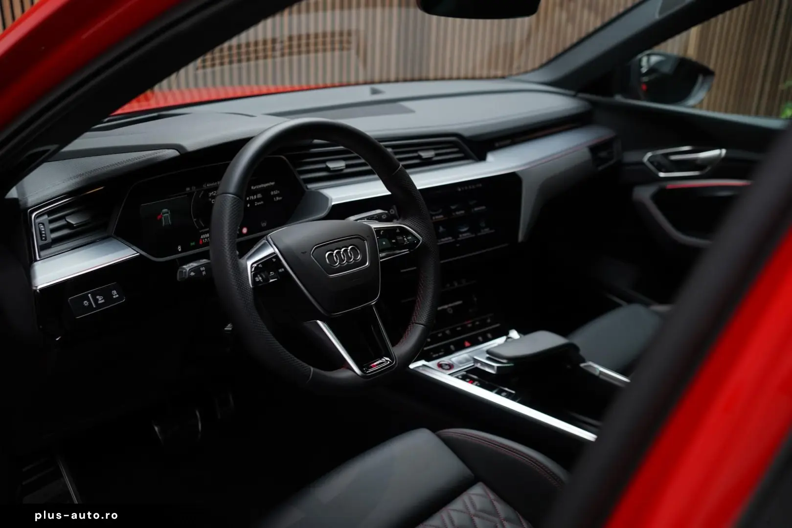 AUDI SQ8 e-tron Quattro   HuD   Matrix   B&O   Pano