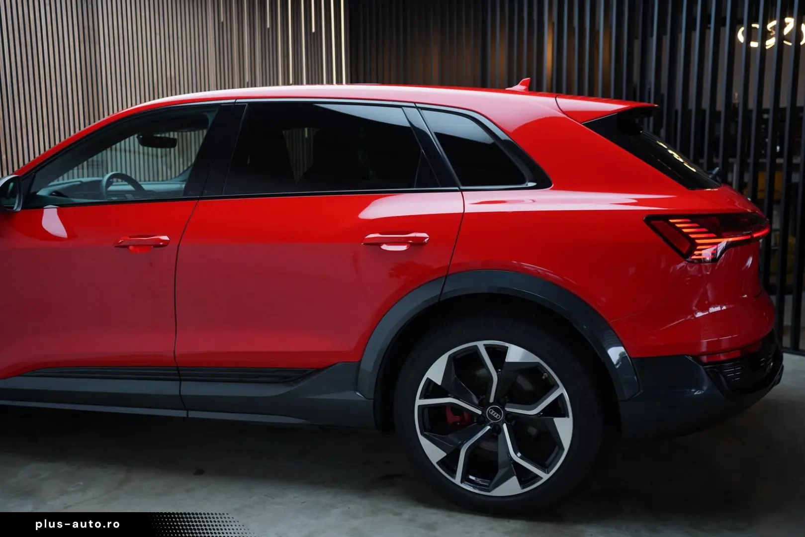 AUDI SQ8 e-tron Quattro   HuD   Matrix   B&O   Pano