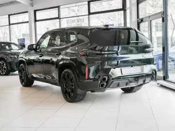 BMW XM 50e M Sport Soft-close Sapphire Black NEW