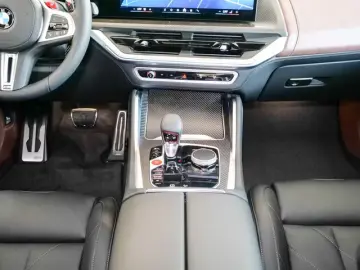BMW XM 50e M Sport Soft-close Sapphire Black NEW