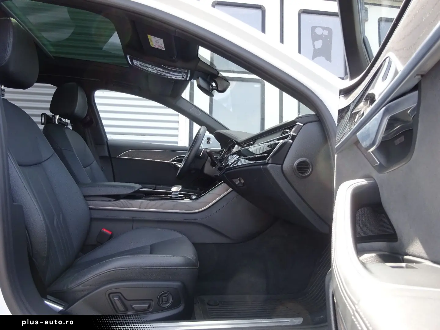 AUDI A8 55 TFSI QUATTRO S-LINE 20