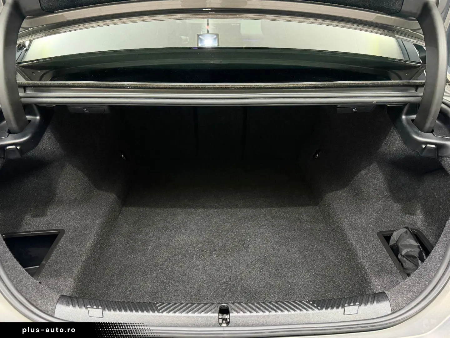 BMW 520i M SPORT H&K 360  INDIVIDUAL GESTIK SHADOW
