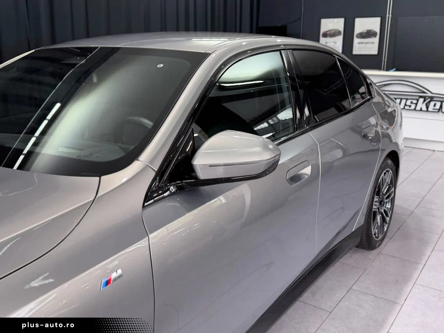 BMW 520i M SPORT H&K 360  INDIVIDUAL GESTIK SHADOW