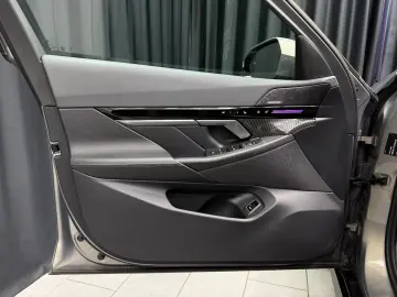 BMW 520i M SPORT H&K 360  INDIVIDUAL GESTIK SHADOW